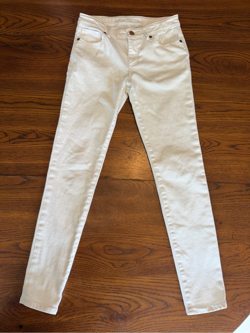GAP Kids Skinny Jeans in Off-White